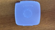 1x Tupperware
