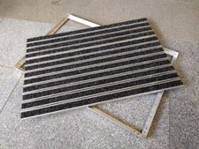 Eingangsmatte Sauberlaufzone Fliesenhöhe Rips  Typ AM007 Maße 60 cm x 40 x1,5 cm