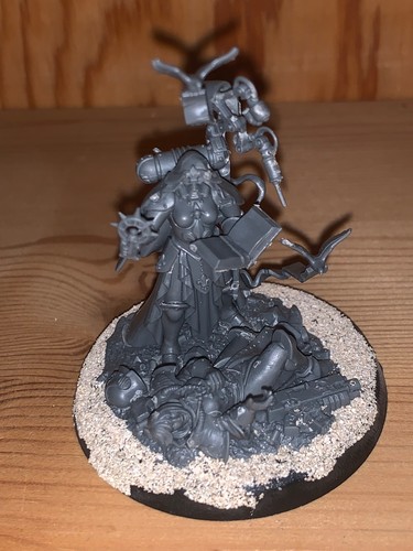 Adepta sororitas hospitalis - adepta,