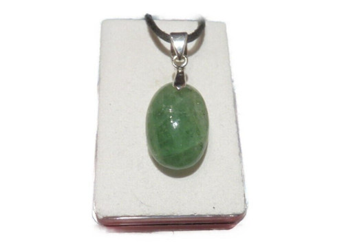 Tsavorit cabochon anhänger - cabochon,