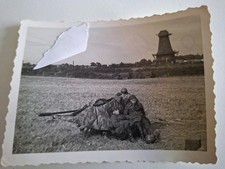 Foto WK2 Windmühle Dorf Genim Soldaten Geschütz Windmill Lübeck