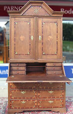 Barock Sekretär, Schlossmöbel, um 1740, Aufsatzsekretär - Eiche mit Intarsien