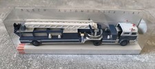 Busch 46021 Modellbau H0 1:87 US Feuerwehr "Leitertrailer" blau 4001738460216