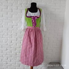 Landhaus Tyrol Dirndl