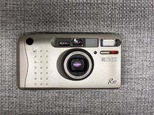 Ricoh R10, analoge Kleinbildkamera 30mm f/3.5 - LCD funktioniert