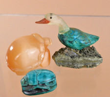 3 HANDGEARBEITETE EDELSTEIN FIGUREN - VERSCHIEDENE STEINE