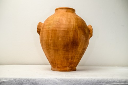 Terracotta vase amphore - terracotta,