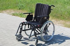 Etac Cross 5 XL Adaptivrollstuhl Aktivrollstuhl Rollstuhl SB:49 cm Max:160kg