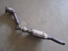 Katalysator rechts Abgasrohr