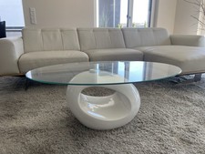 Moderner  Couchtisch mit