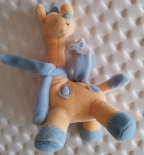 Älteres Baby Stofftier Känguru mit integrierter Rassel 15 cm hoch