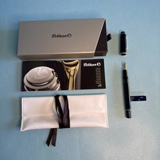 Pelikan M150 Black Green Gold