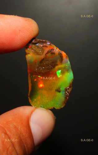 Opal grob welo feuer - 23,3, ct