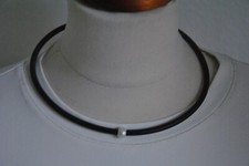 Original Schmuckwerk Kette Kugel Perle Kautschuk 5 mm 45 cm Edelstahl Bajonett