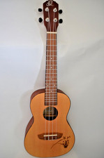 Ukulele Ortega Modell RU - Series