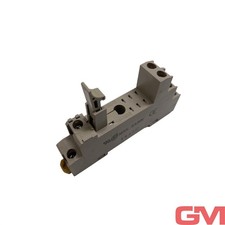 Omron Relaissockel P2RF-08-E 5A 250V relay socket Relaisfassung 8-polig P2FR
