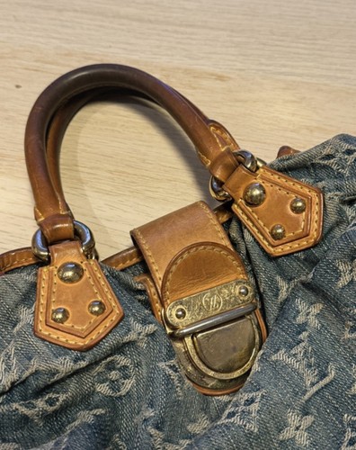 Louis vuitton pleaty - louis,