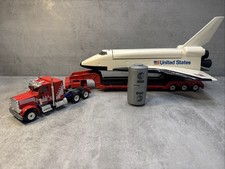 siku 4016 US Truck Peterbilt mit NASA Columbia Space Shuttle 1:55
