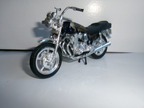 Suzuki gsx 750 dunkelblau - suzuki,