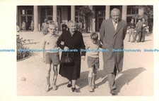 R511632 Familienfoto