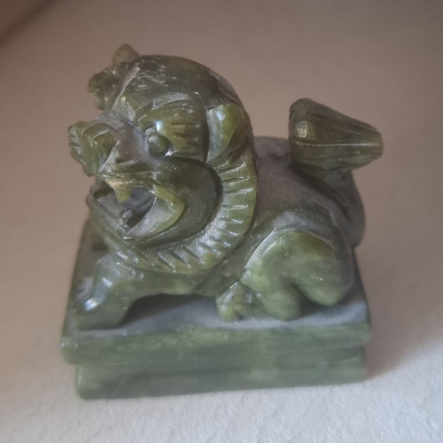 Chinesische jade schnitzerei - jade,