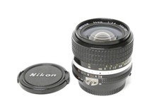 Nikon Nikkor 2,8 / 24  mm