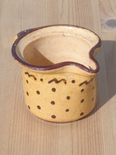 Kleiner milchkrug aus ton - milchkrug,,