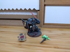 Warhammer 40K Captain in