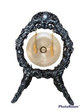 Großer geschnitzter antiker