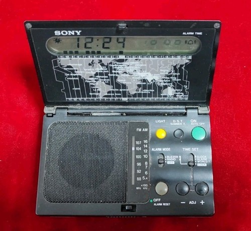 Vintage sony icf - icf-c, world