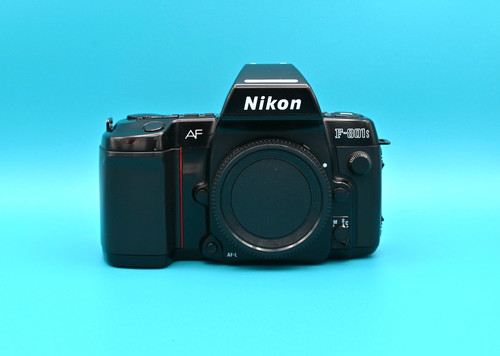 Nikon 801s analoge - nikon,