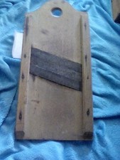 Alter antiker Krauthobel Gemüsehobel Krautschneider Landhaus Deko