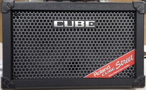 Roland cube sta street - street, ex