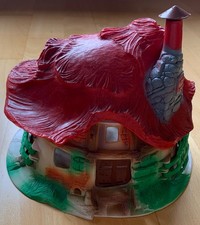 großes Schlumpfhaus Bully - Schlumpf -