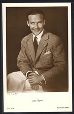 Schauspieler Igo Sym mit