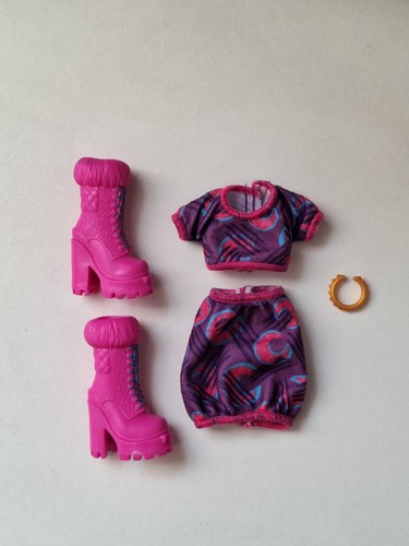 Monster high barbie - high,