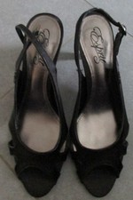 Esprit Schuhe Pumps Slingpumps Modell Emmy Sling Peeptoe schwarz Satin Gr. 41