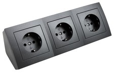 Aufbau Steckdosenblock, 3-fach