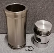 Kolben mit Laufbuchse