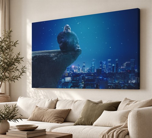 Gorilla sitzt auf - , klippe
