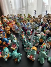 Ü-Ei Figuren Konvolut, Hasen