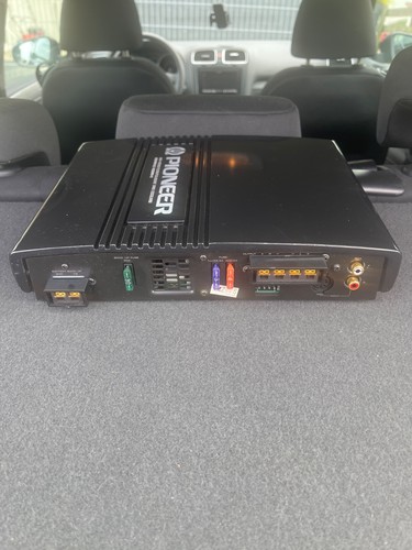 Pioneer car amp gm4000 2x200 - pioneer, gm4000,
