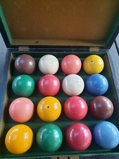 28 original antike Snooker Kugeln der Firma Thurston & Co London 