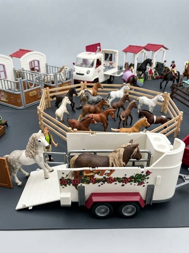 Schleich reiterhof set - schleich,