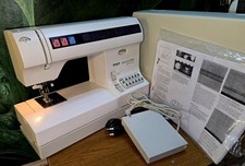 Pfaff Tiptronic 6230 Freiarm Flachbett Mit IDT-system Nähmaschine Top-Zustand 