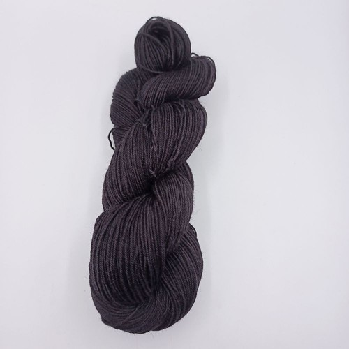Sockenwolle 4 - g),