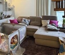 Neuwertiges Ecksofa ohne