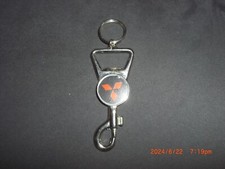 Mitsubishi Älterer Schlüsselanhänger mit Flaschenöffner KARABIENER siehe Bilder