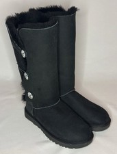 UGG BAILEY BUTTON TRIPLET