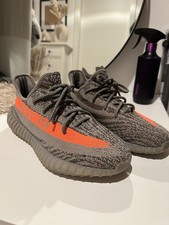 adidas Yeezy Boost 350 V2